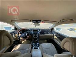 هيونداي أزيرا